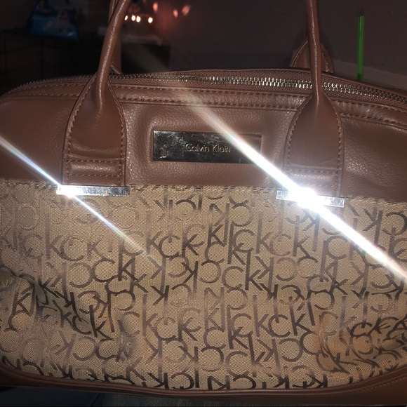 Brown and beige Calvin Klein purse - Picture 2 of 9